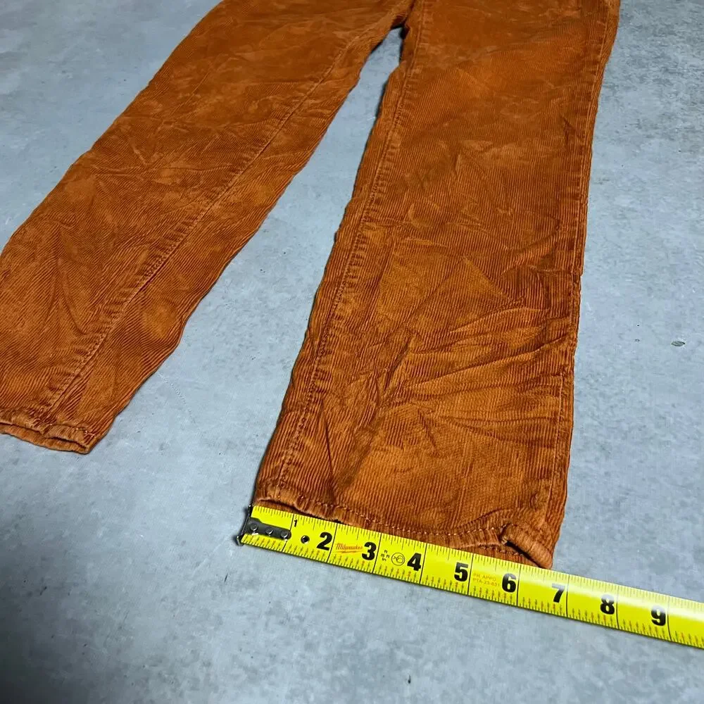 Levis waist 30